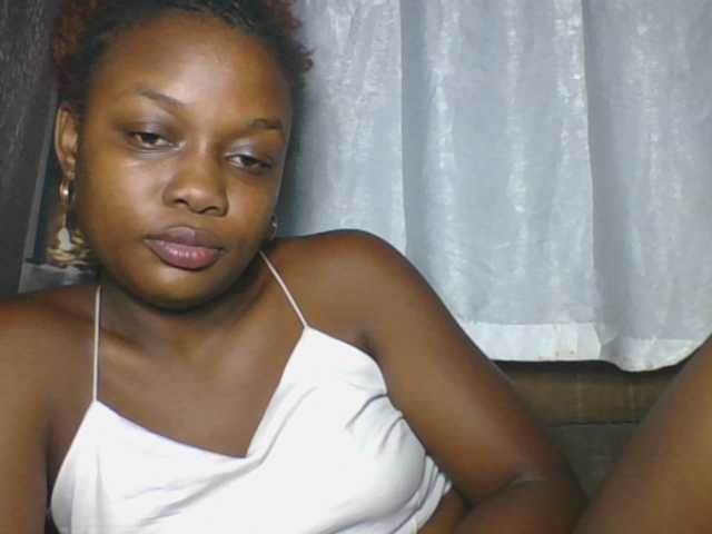 Labella204's BongaCams show and profile