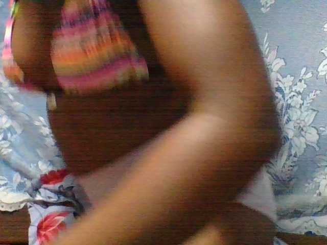 Labella204's BongaCams show and profile