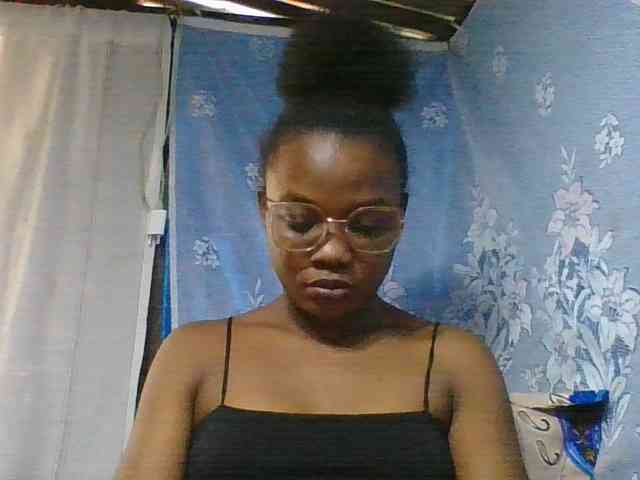 Labella204 webcam