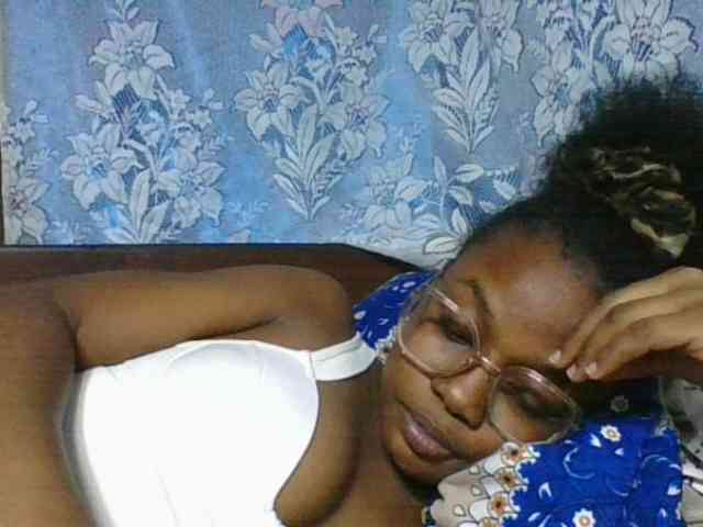 Labella204 webcam
