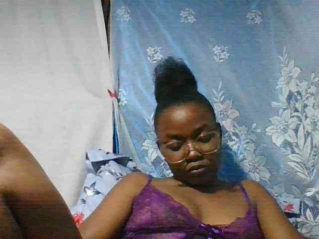 Labella204 webcam