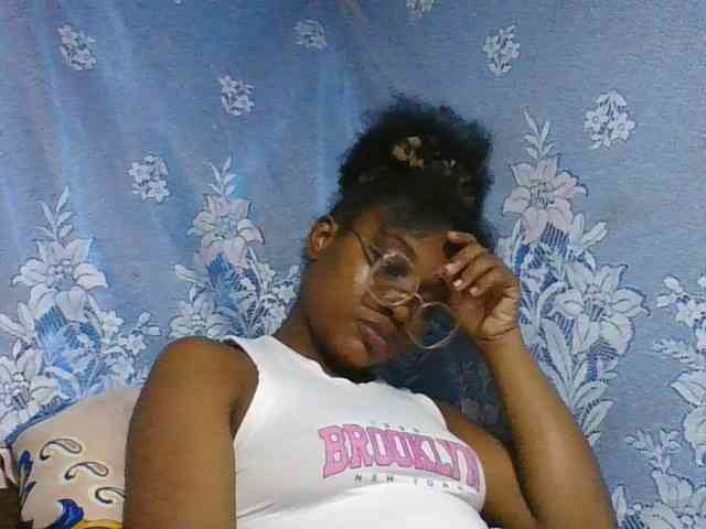 Labella204 webcam
