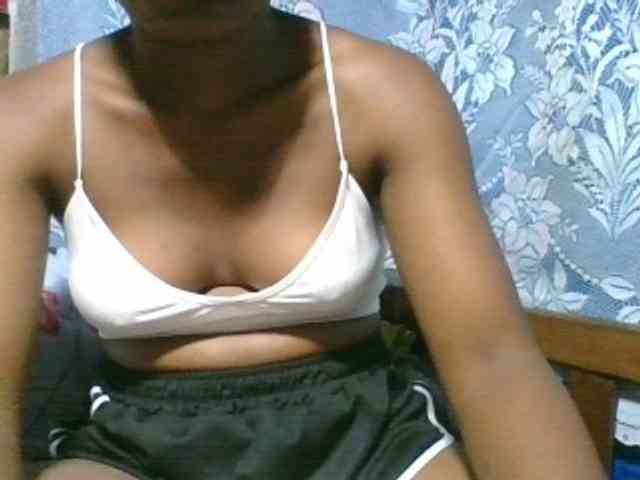 Labella204 webcam