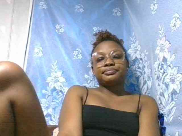 Labella204 webcam