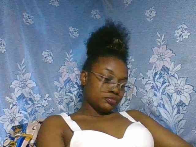 Labella204 webcam