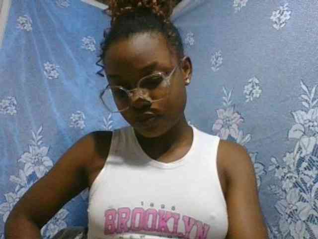 Labella204 webcam