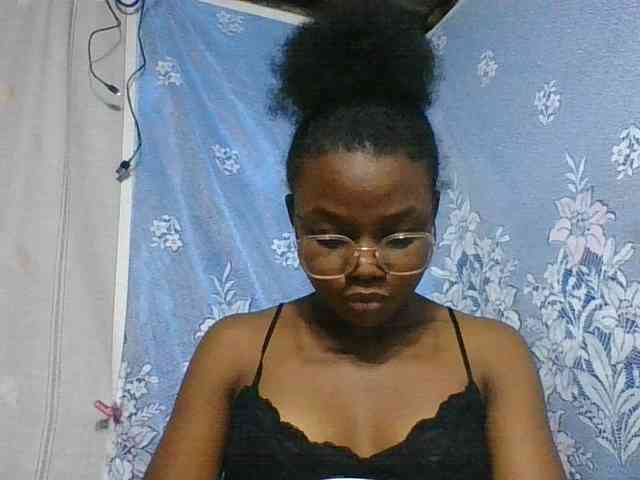 Labella204 webcam