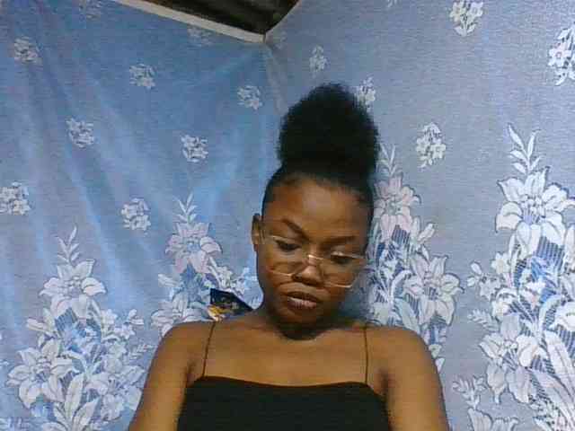 Labella204 webcam