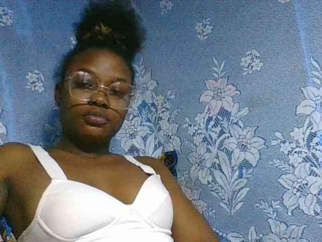 Labella204 webcam