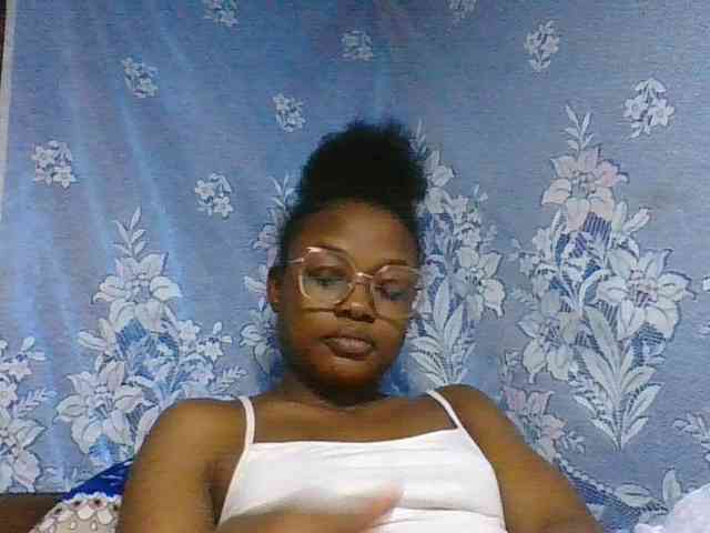 Labella204 webcam