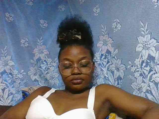 Labella204 webcam