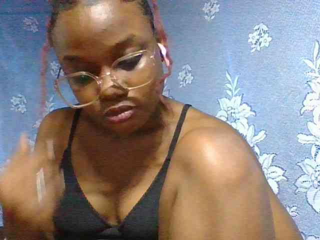 Labella204 webcam