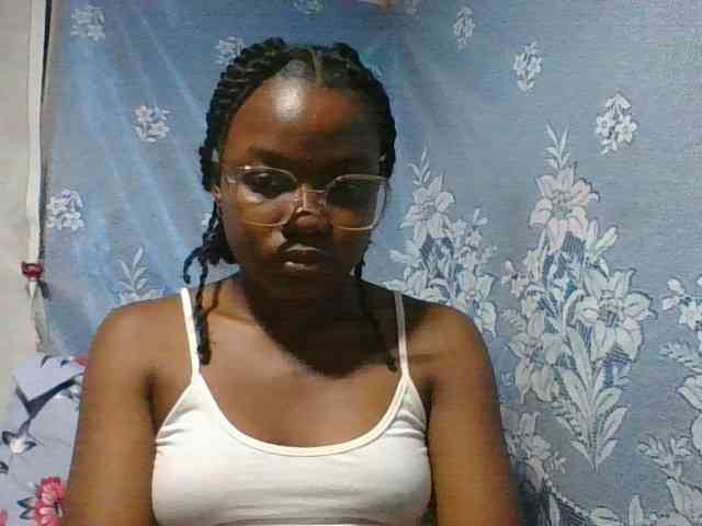 Labella204 webcam