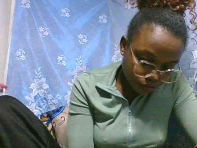 Labella204 webcam