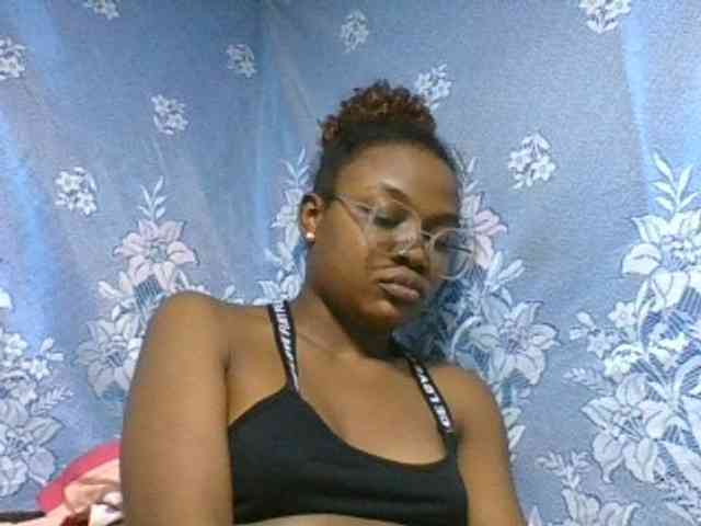Labella204 webcam