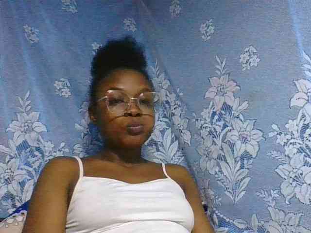 Labella204 webcam