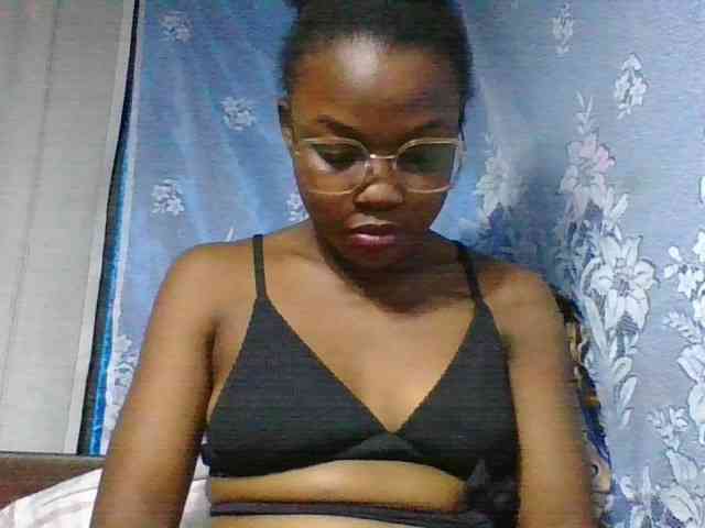 Labella204 webcam