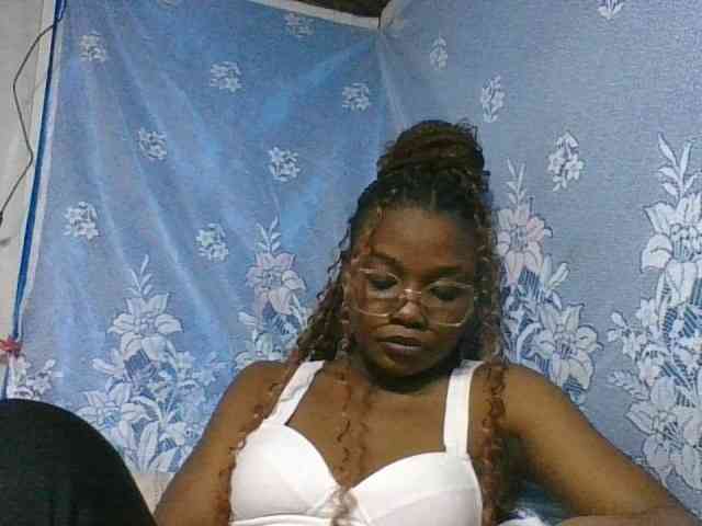 Labella204 webcam