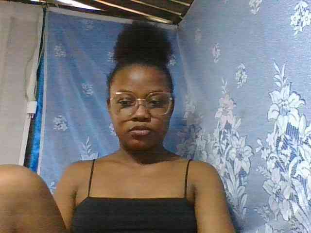 Labella204 webcam