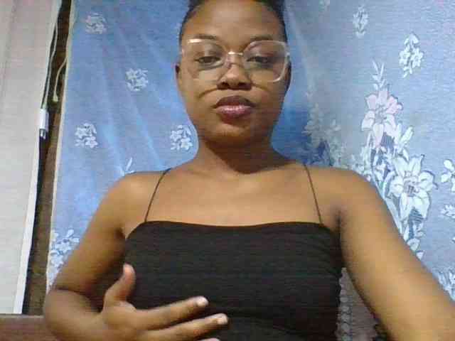 Labella204 webcam