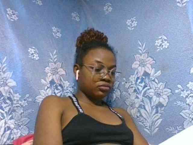 Labella204 webcam