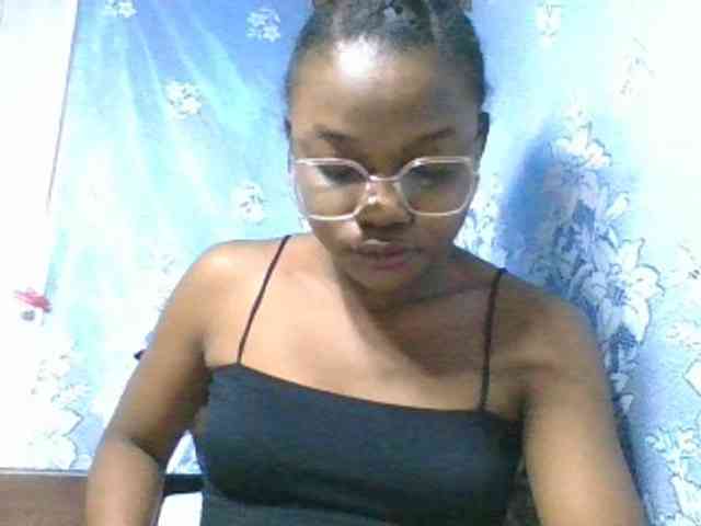 Labella204 webcam
