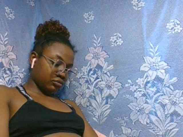 Labella204 webcam