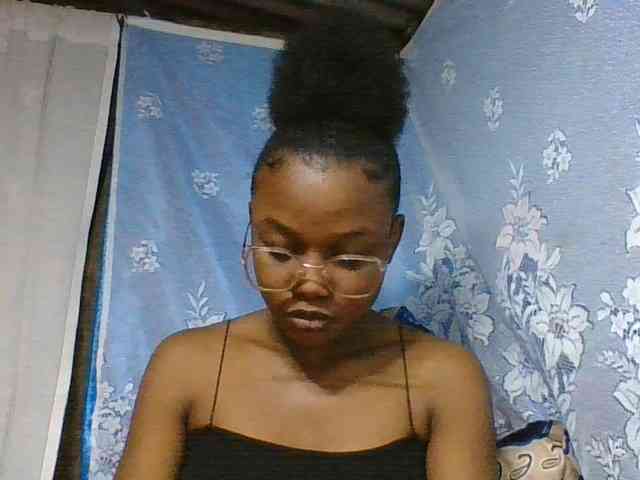 Labella204 webcam
