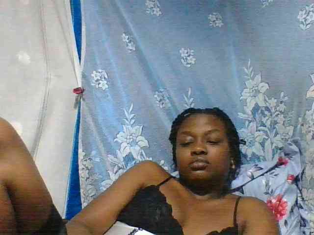 Labella204 webcam