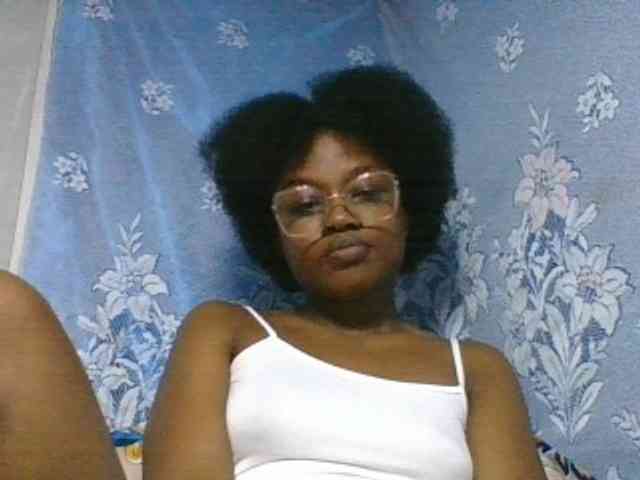 Labella204 webcam