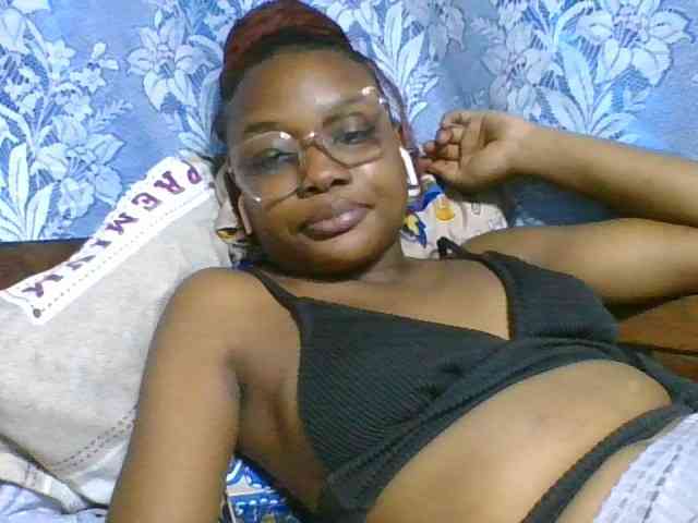 Labella204 webcam