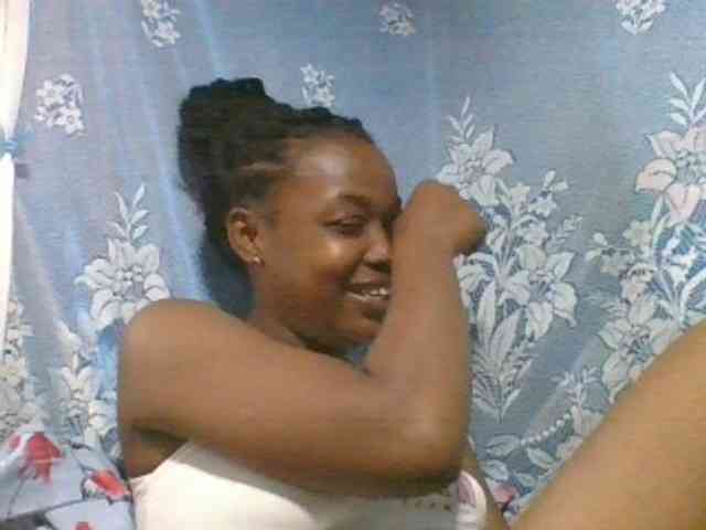 Labella204 Live Webcam on BongaCams