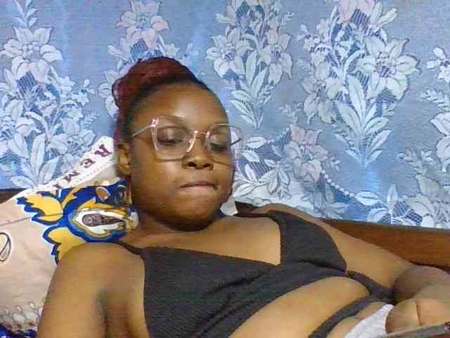 Labella204 webcam