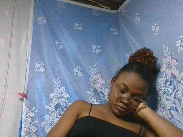 Labella204 webcam