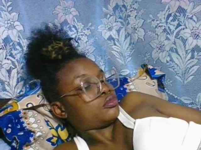 Labella204 webcam