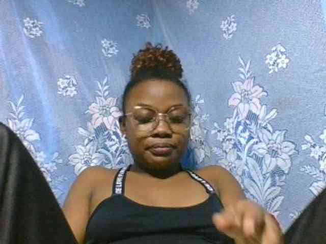 Labella204 webcam