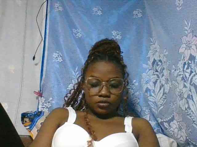 Labella204 webcam