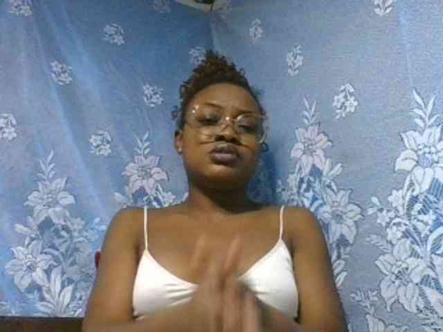 Labella204 webcam