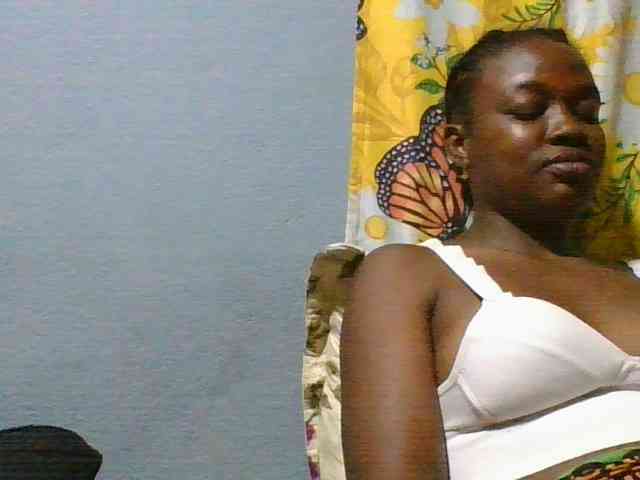 Labella204 Live Webcam on BongaCams