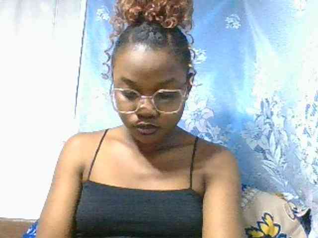 Labella204 webcam