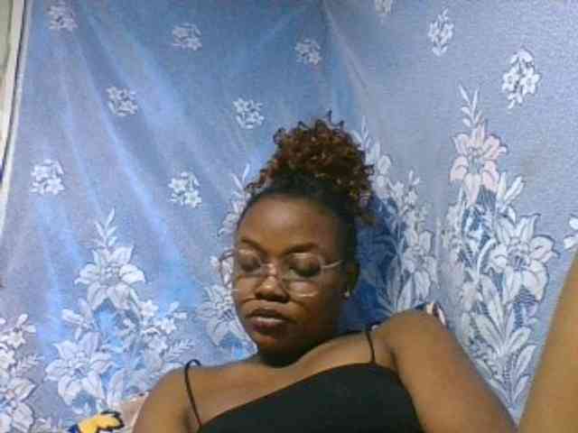 Labella204 webcam