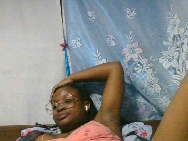 Labella204 webcam