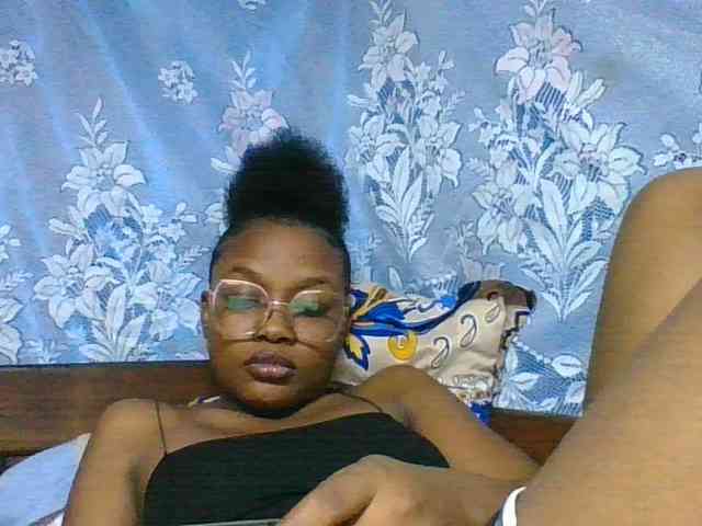 Labella204 webcam