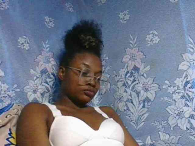 Labella204 webcam
