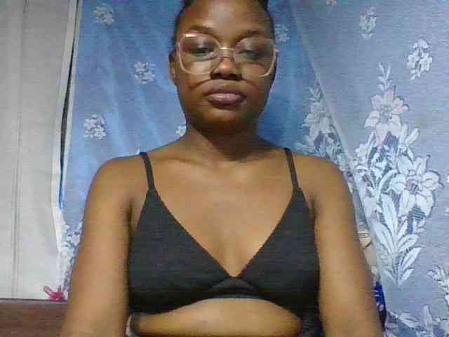 Labella204 webcam