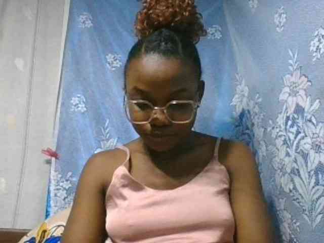 Labella204 webcam