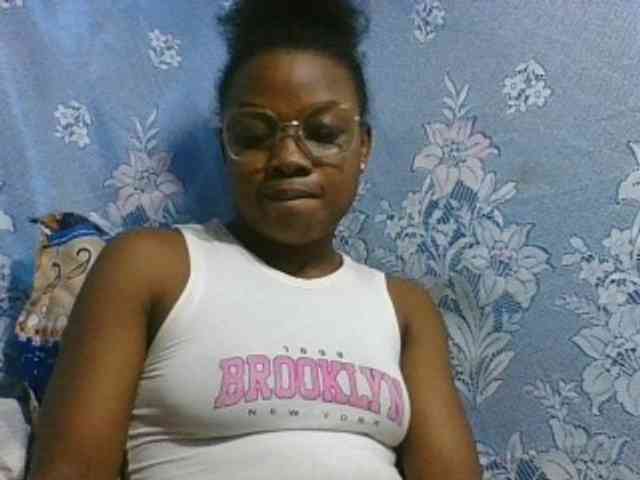 Labella204 webcam