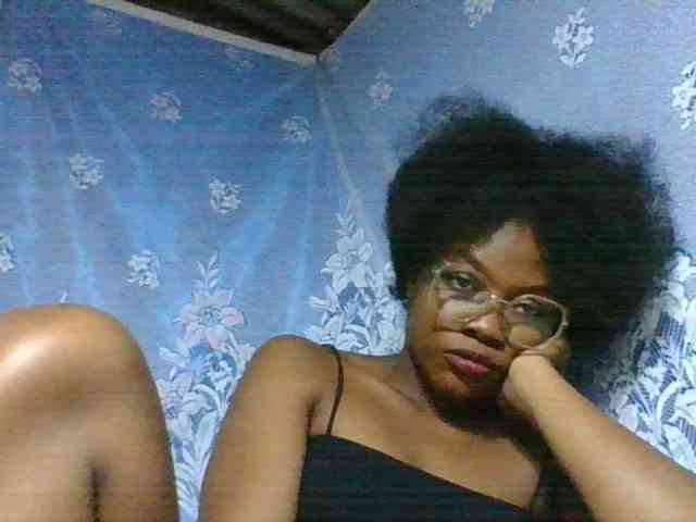 live strip chat Labella204