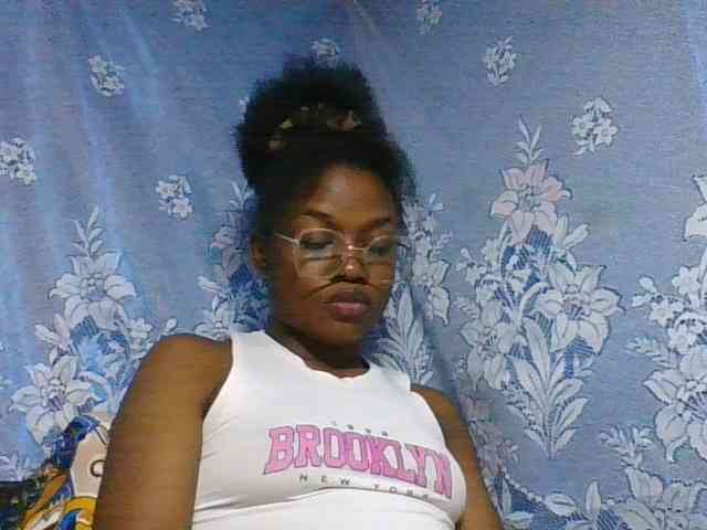 Labella204 webcam