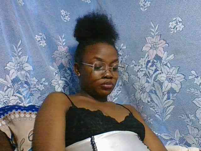 Labella204 webcam